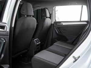 Внедорожник Volkswagen Tiguan 2021 года, 2100000 рублей, Волгоград