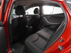 Седан Hyundai Elantra 2011 года, 949000 рублей, Воронеж