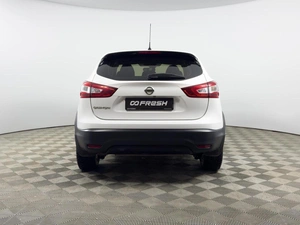 Внедорожник Nissan Qashqai 2016 года, 1428200 рублей, Казань