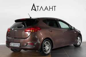 Хетчбэк Kia Rio 2012 года, 949000 рублей, Красноярск