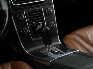 Седан Volvo S60 2012 года, 997077 рублей, Москва