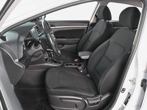 Седан Hyundai Elantra 2019 года, 1719000 рублей, Аксай