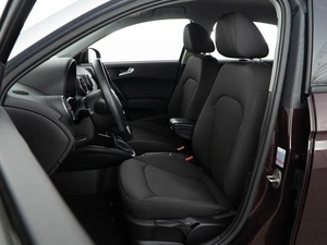 Хетчбэк Audi A1 2015 года, 1487077 рублей, Москва