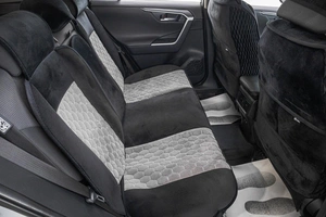 Внедорожник Toyota RAV4 2019 года, 3489000 рублей, Барнаул