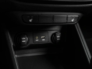 Седан Hyundai Solaris 2017 года, 1369000 рублей, Воронеж