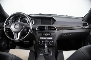 Седан Mercedes-benz C-класс 2011 года, 1599000 рублей, Пермь