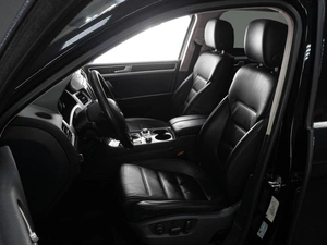 Внедорожник Volkswagen Touareg 2015 года, 2899000 рублей, Тюмень
