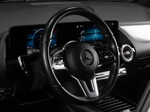 Внедорожник Mercedes-benz GLA-класс 2021 года, 3389000 рублей, Тюмень