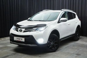 Внедорожник Toyota RAV4 2012 года, 2147000 рублей, Красноярск