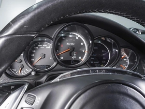 Лифтбек Porsche Panamera Turbo 2012 года, 2630000 рублей, Ростов-на-Дону