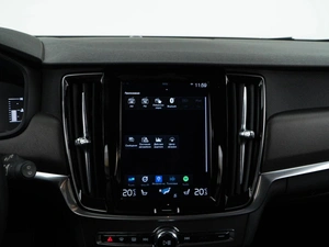 Универсал Volvo V90 Cross Country 2018 года, 3799077 рублей, Москва