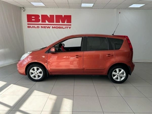 Хэтчбек Nissan Note 2008 года, 800000 рублей, Смоленск