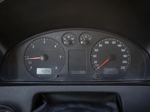 Минивэн Volkswagen Caravelle 2005 года, 1090000 рублей, Краснодар