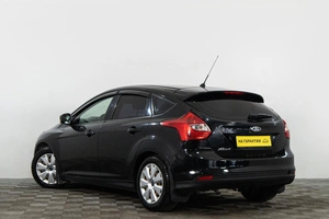 Хетчбэк Ford Focus 2011 года, 619000 рублей, Сургут