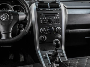 Внедорожник Suzuki Grand Vitara 2010 года, 1019000 рублей, Кирилловка