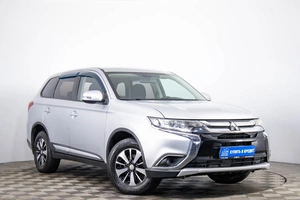Внедорожник Mitsubishi Outlander 2017 года, 1899000 рублей, Пермь