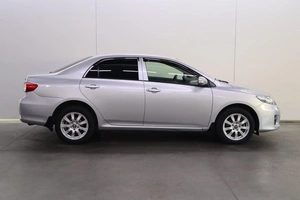 Седан Toyota Corolla 2010 года, 1160000 рублей, Брянск