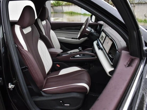 Внедорожник Geely Monjaro 2023 года, 3195000 рублей, Краснодар