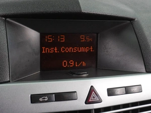 Седан Opel Astra 2010 года, 599000 рублей, Воронеж