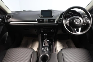 Седан Mazda Axela 2015 года, 1199000 рублей, Новосибирск