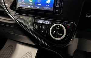 Хетчбэк Toyota Aqua 2018 года, 1250000 рублей, Красноярск