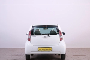 Хетчбэк Toyota Passo 2004 года, 299000 рублей, Омск