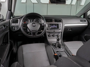 Хетчбэк Volkswagen Golf 2013 года, 1389000 рублей, Воронеж