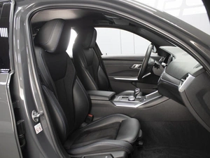 Седан BMW 3 серия 2019 года, 3699000 рублей, Омск