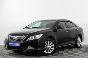 Седан Toyota Camry 2012 года, 1699000 рублей, Сургут