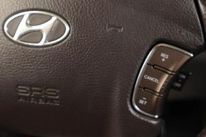 Седан Hyundai Sonata 2008 года, 749000 рублей, Тюмень