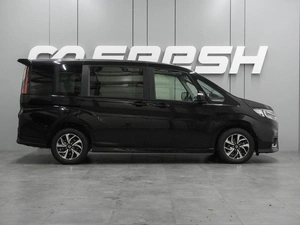 Минивэн Honda Stepwgn Spada 2017 года, 2148000 рублей, Воронеж