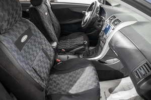 Седан Toyota Corolla 2006 года, 779000 рублей, Барнаул