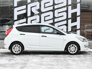 Хетчбэк Hyundai Solaris 2014 года, 818000 рублей, Волгоград