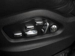 Внедорожник Porsche Cayenne 2018 года, 6980000 рублей, Омск