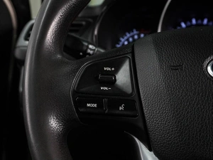 Седан Kia Rio 2013 года, 684000 рублей, Воронеж