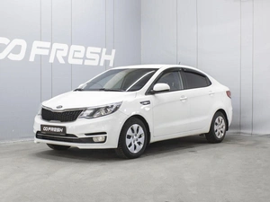 Седан Kia Rio 2015 года, 1200000 рублей, Омск