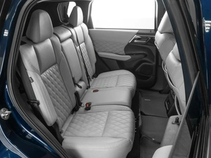 Внедорожник Mitsubishi Outlander 2022 года, 4812000 рублей, Тюмень