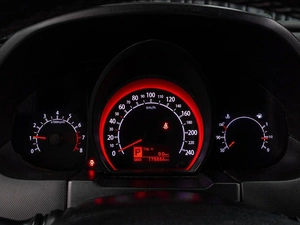 Хетчбэк Kia Ceed 2010 года, 699000 рублей, Тюмень