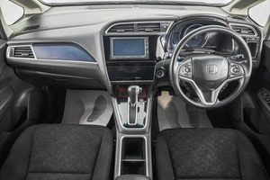 Универсал Honda Shuttle 2017 года, 1199000 рублей, Барнаул