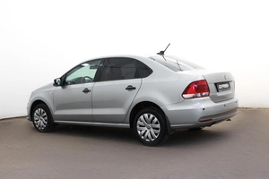 Седан Volkswagen Polo 2019 года, 1479000 рублей, Орёл