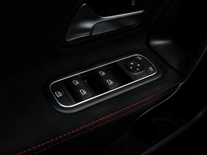 Хетчбэк Mercedes-benz A-класс 2019 года, 2398000 рублей, Краснодар