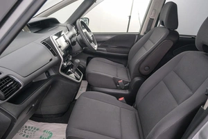 Минивэн Nissan Serena 2016 года, 1629000 рублей, Красноярск