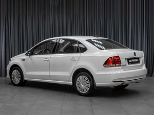 Седан Volkswagen Polo 2018 года, 1129000 рублей, Тюмень