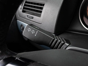 Хетчбэк Opel Astra GTC 2010 года, 645000 рублей, Краснодар