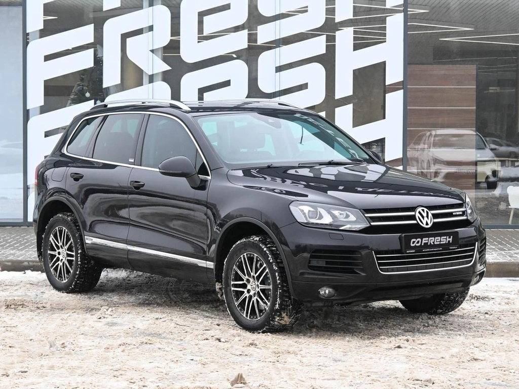 Внедорожник Volkswagen Touareg 2011 года, 2050000 рублей, Волгоград