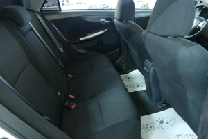 Седан Toyota Corolla 2010 года, 839000 рублей, Омск