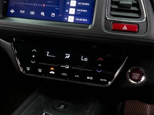 Внедорожник Honda Vezel 2014 года, 1499000 рублей, Тюмень
