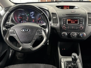 Седан Kia Cerato 2015 года, 1200000 рублей, Уфа