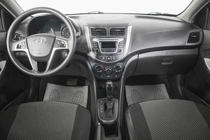 Седан Hyundai Solaris 2016 года, 1199000 рублей, Кемерово