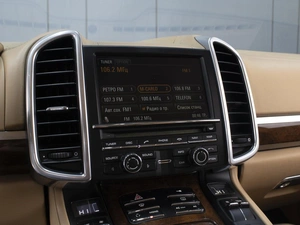 Внедорожник Porsche Cayenne S 2011 года, 2230000 рублей, Омск